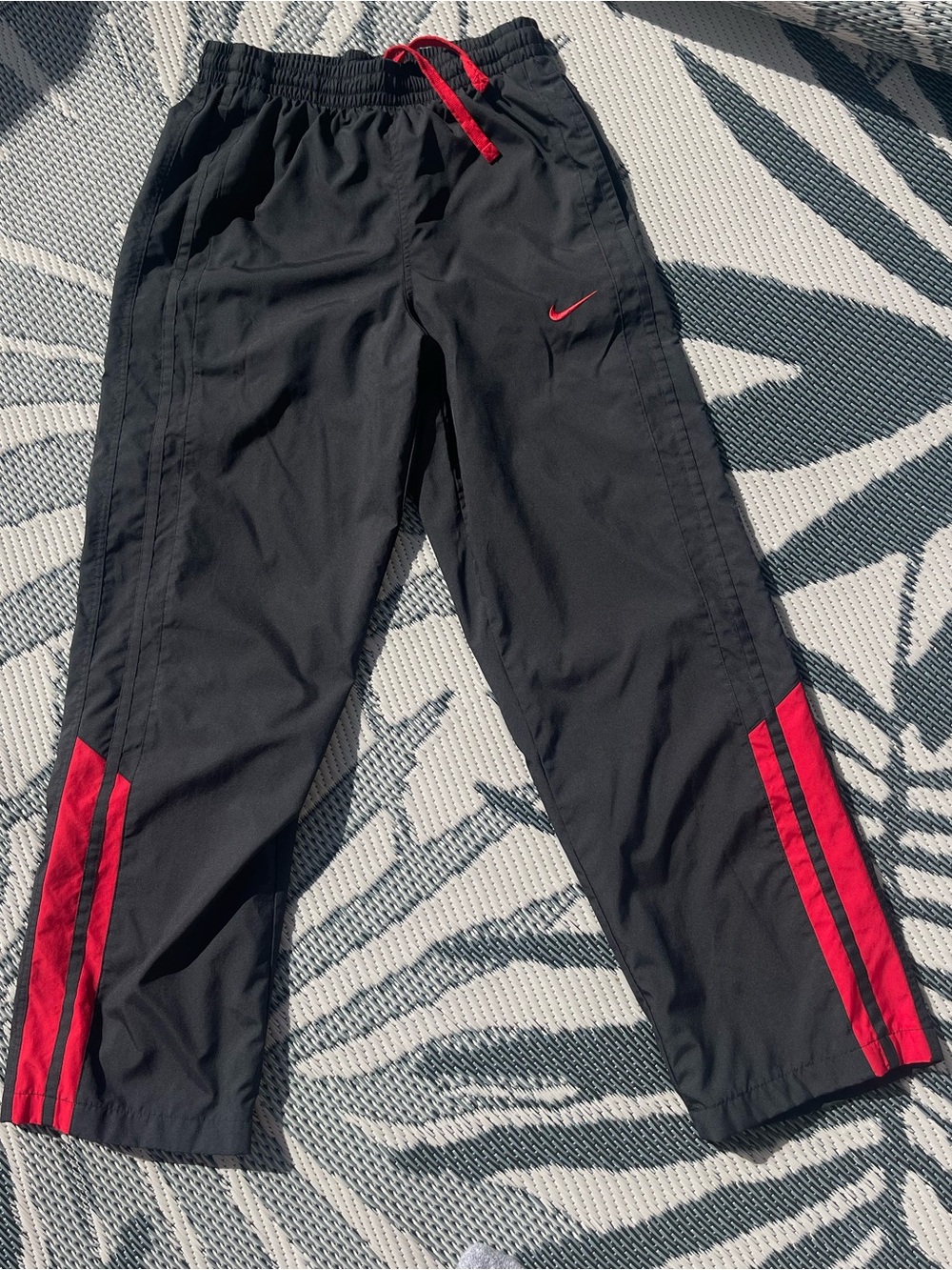 Vintage 90’s Nike Track Pants Men‘S M Baggy Black Red Wide-leg Striped Lined